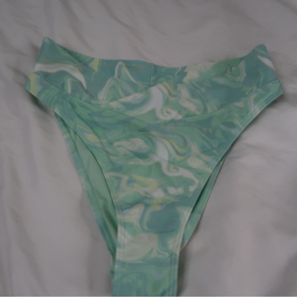 hollister bikini bottom